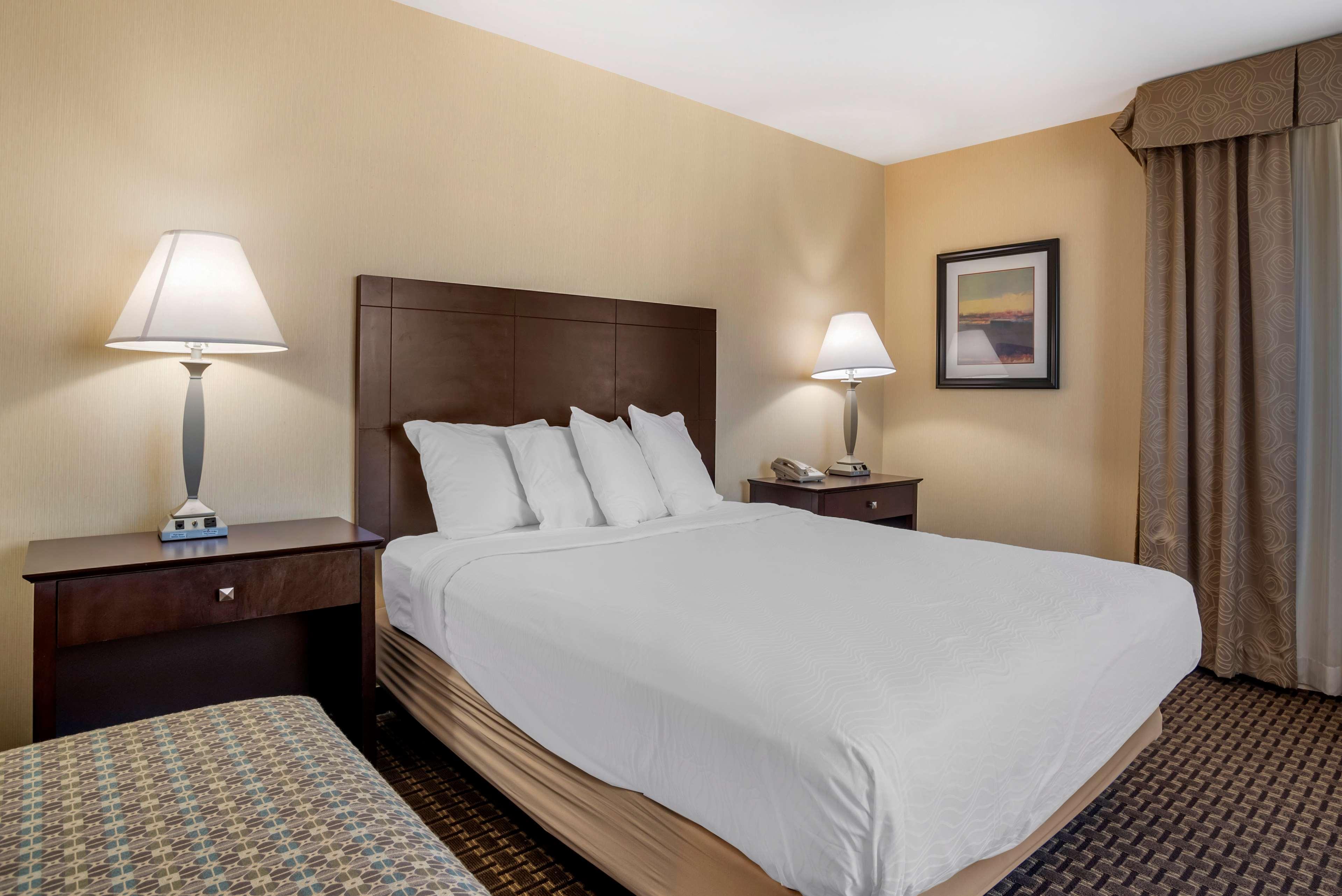 Best Western Plus Philadelphia Airport South - At Widener University Chester Kültér fotó